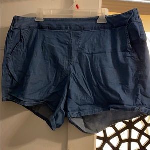 Torrid Chambray shorts size 2